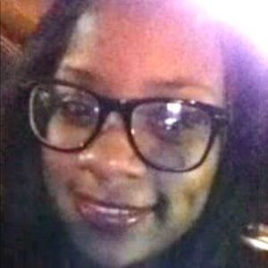 Meet your Posher, Shrenda